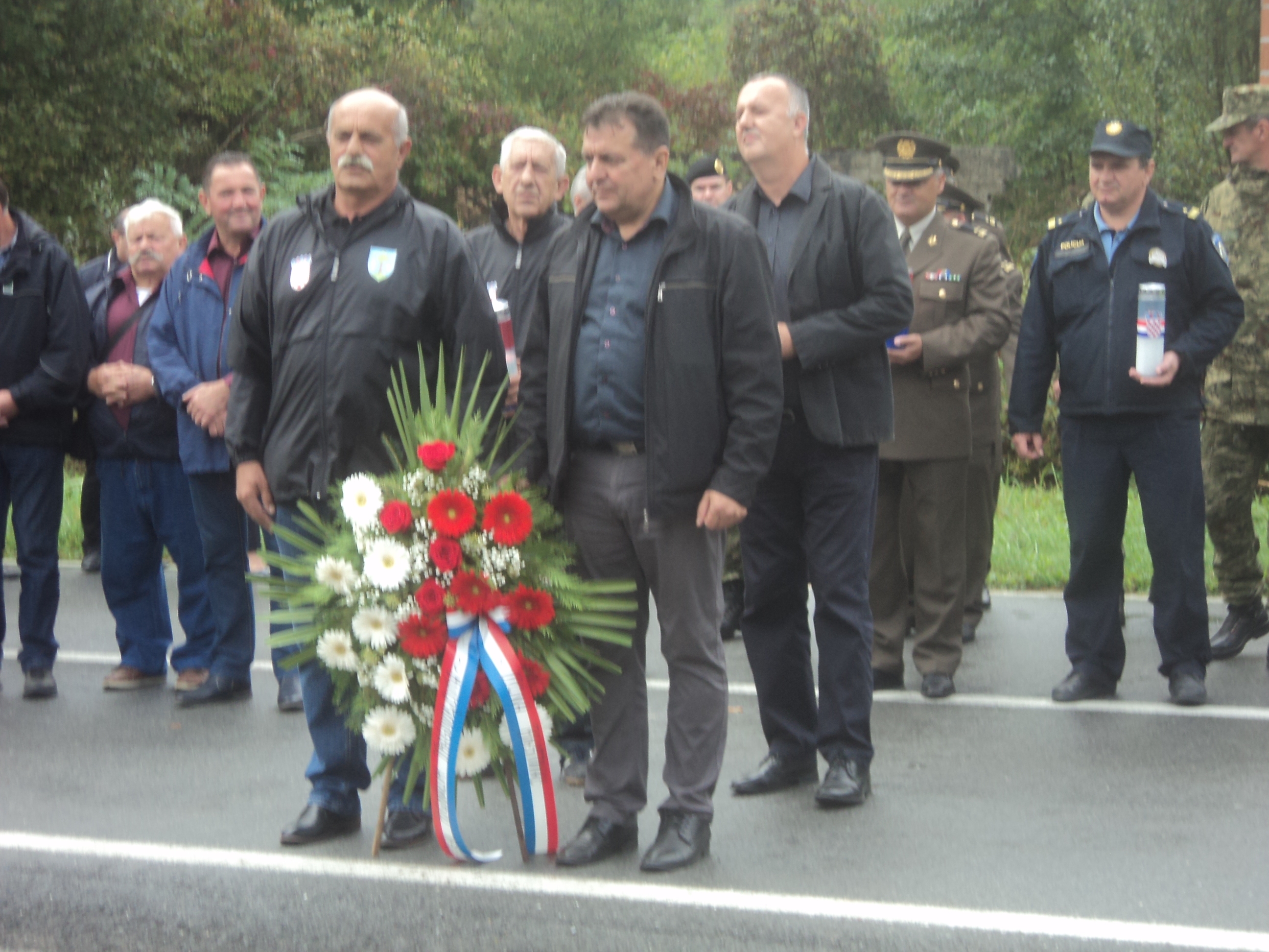 U KAMENSKOJ OBILJEŽENA 28.GODIŠNJICA POGIBIJE 5 HRVATSKIH BRANITELJA